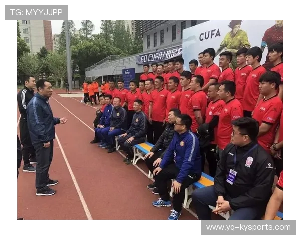 足球裁判在基层推广中建立长期激励、评优与职业保障体系，足球裁判最重要的任务